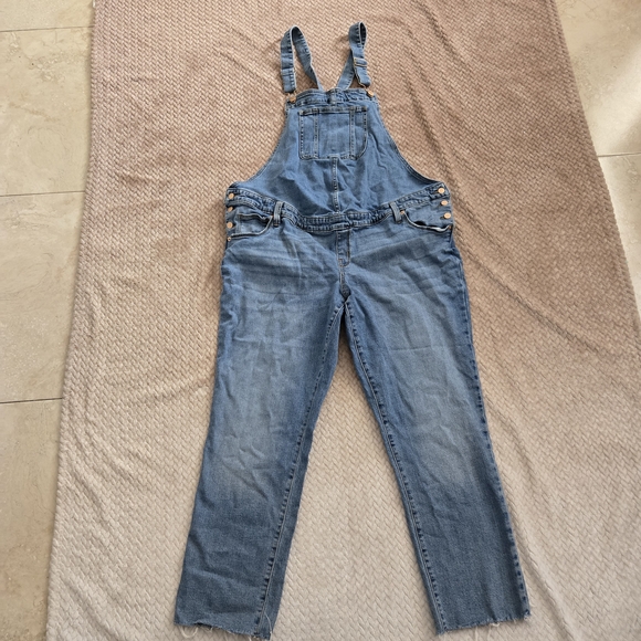 Ingrid & Isabel Light Blue Denim Overalls - Picture 13 of 13